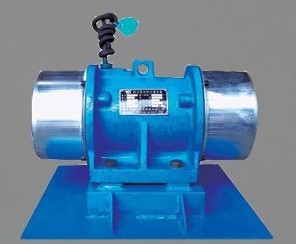 XV料倉倉壁振動(dòng)器